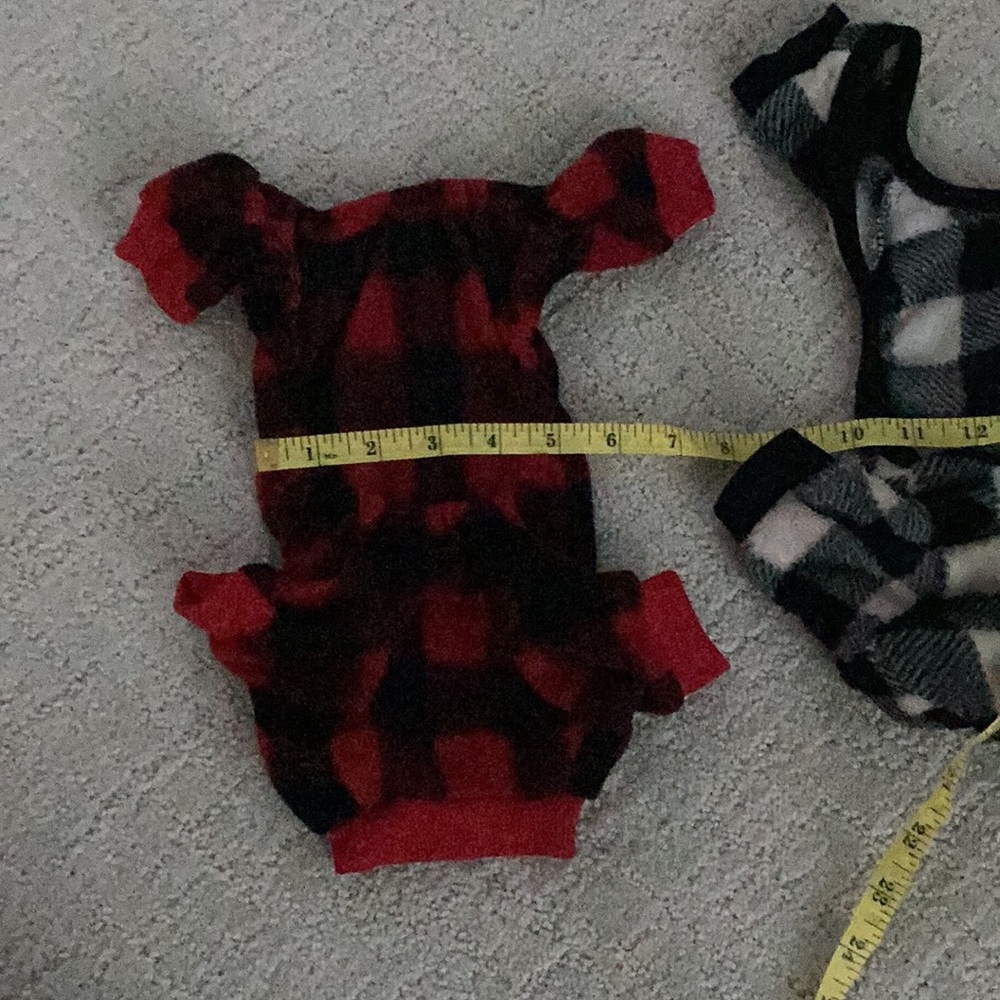 Bundle of two xs Plaid Dog Sweaters - Red and Black - Picture 3 of 4